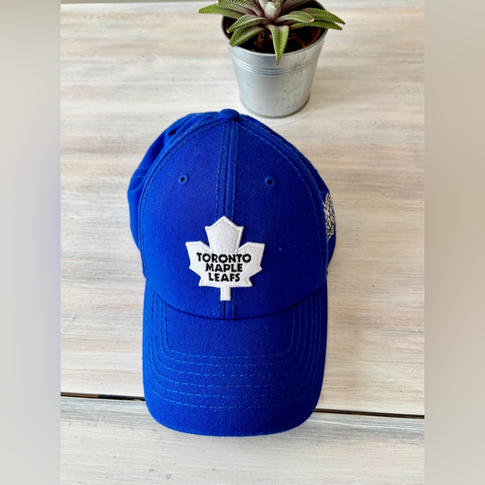 NWOT Toronto Maple Leafs ’47 Clean Up Cap • Adjustable • Blue